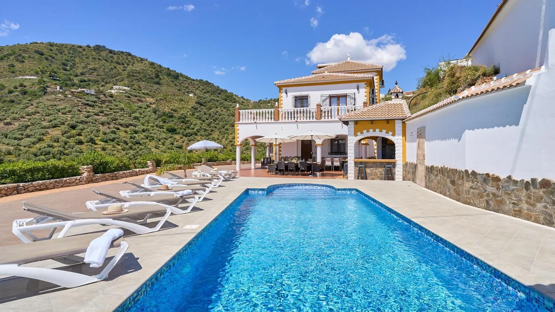 Villa Javier En Sayalonga