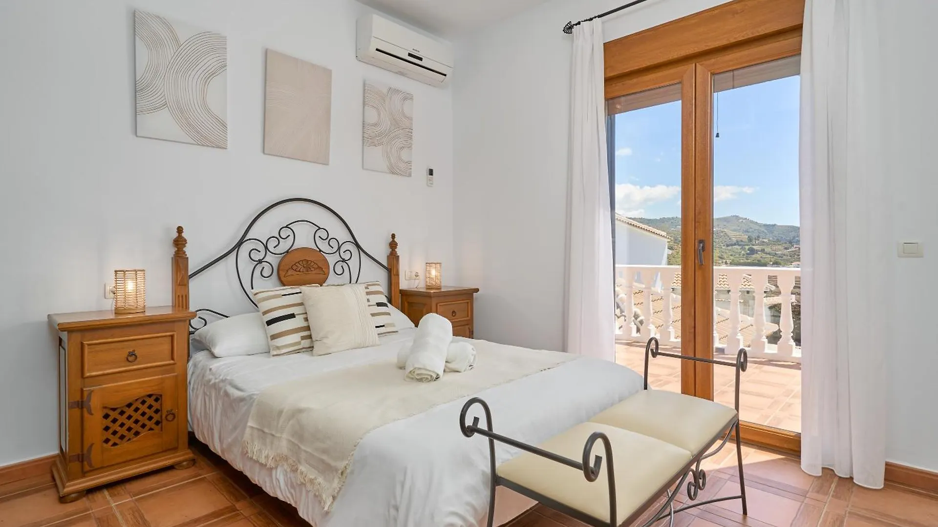 Villa Javier En Sayalonga 0*,  Spain