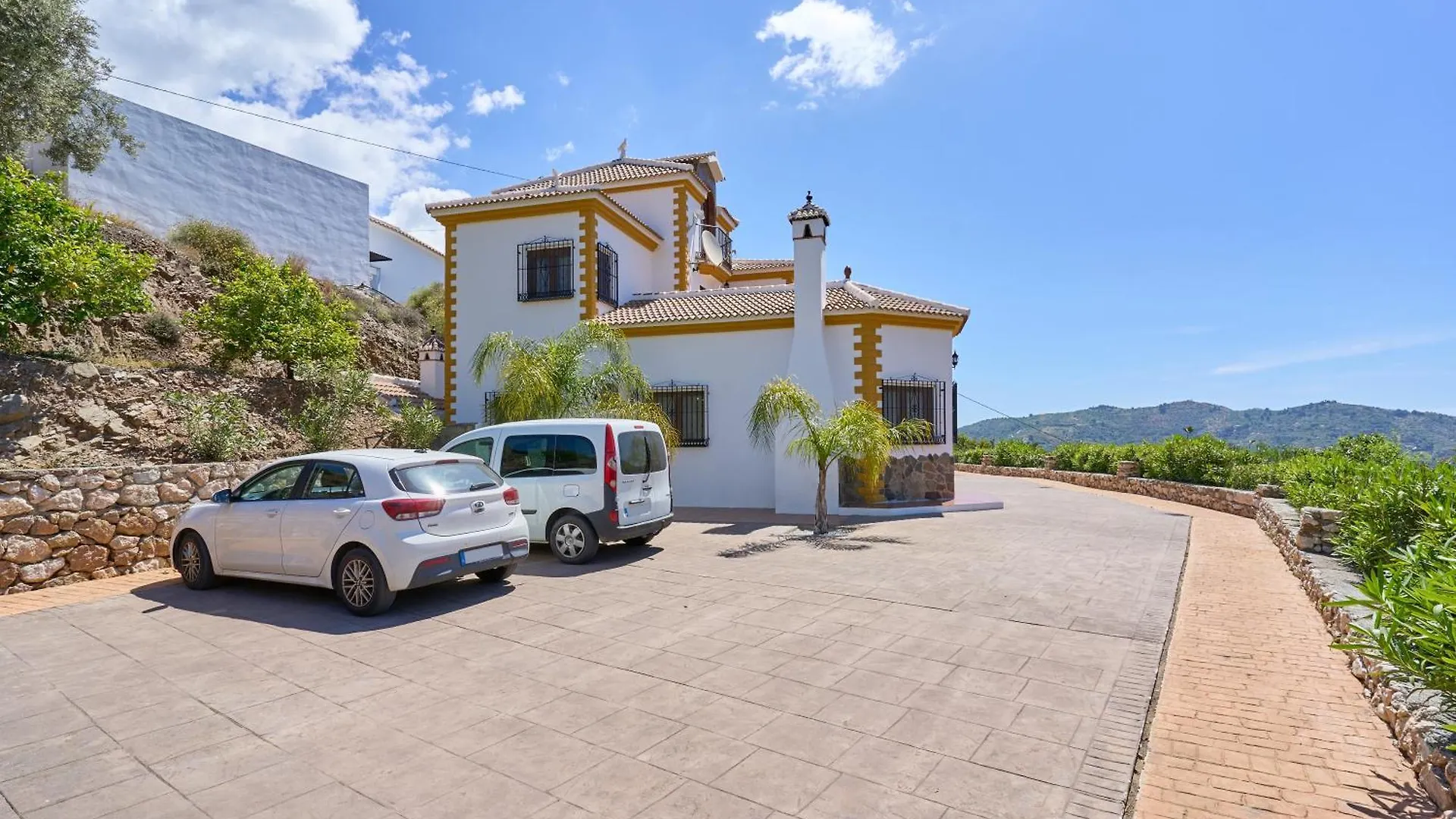 Villa Javier En Sayalonga Holiday home