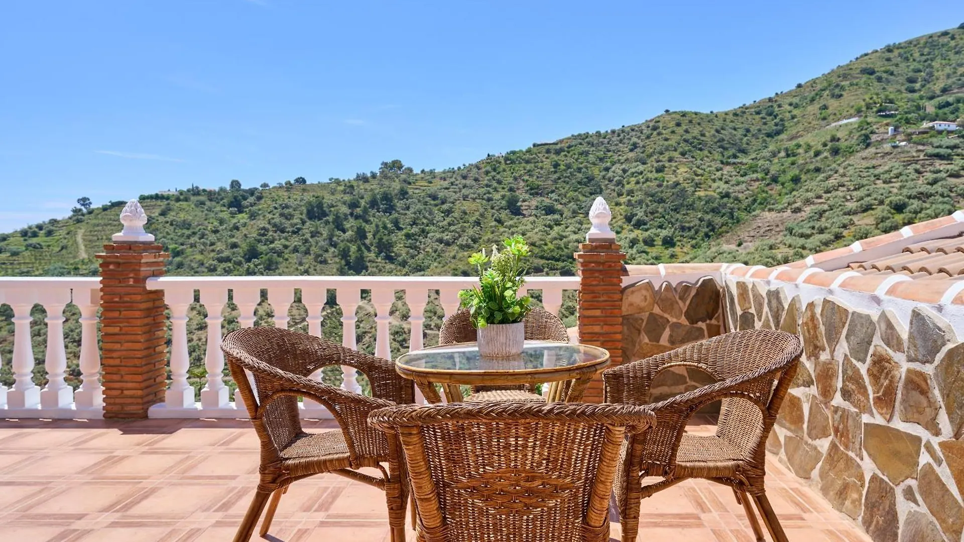Holiday home Villa Javier En Sayalonga