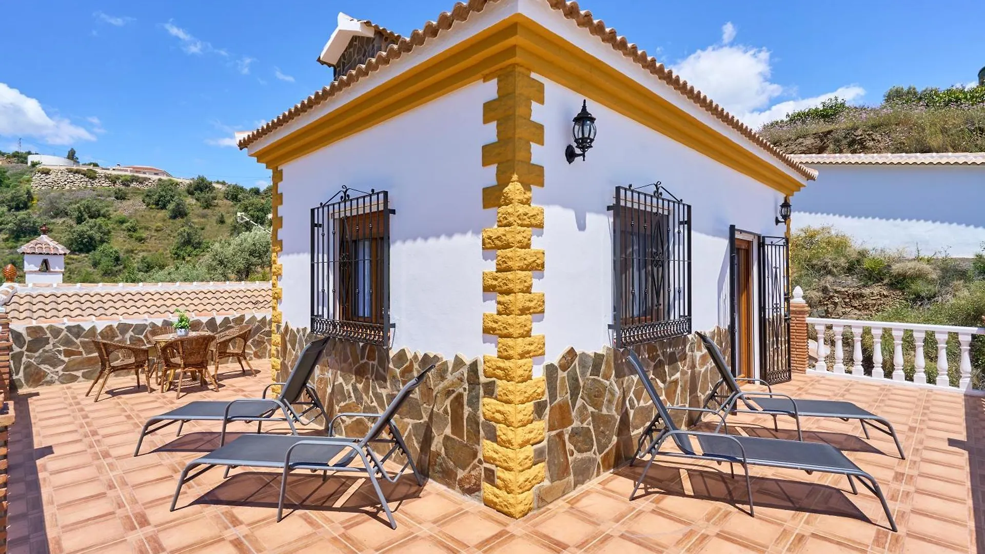 Holiday home Villa Javier En Sayalonga Spain
